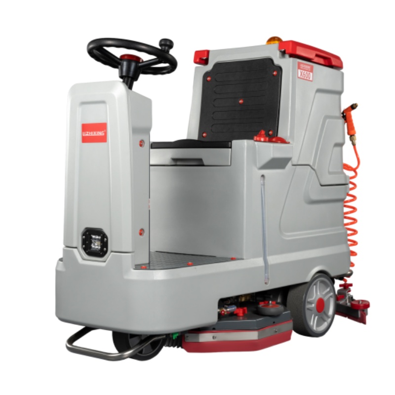 朝阳坦洁全自动驾驶式洗地机X600